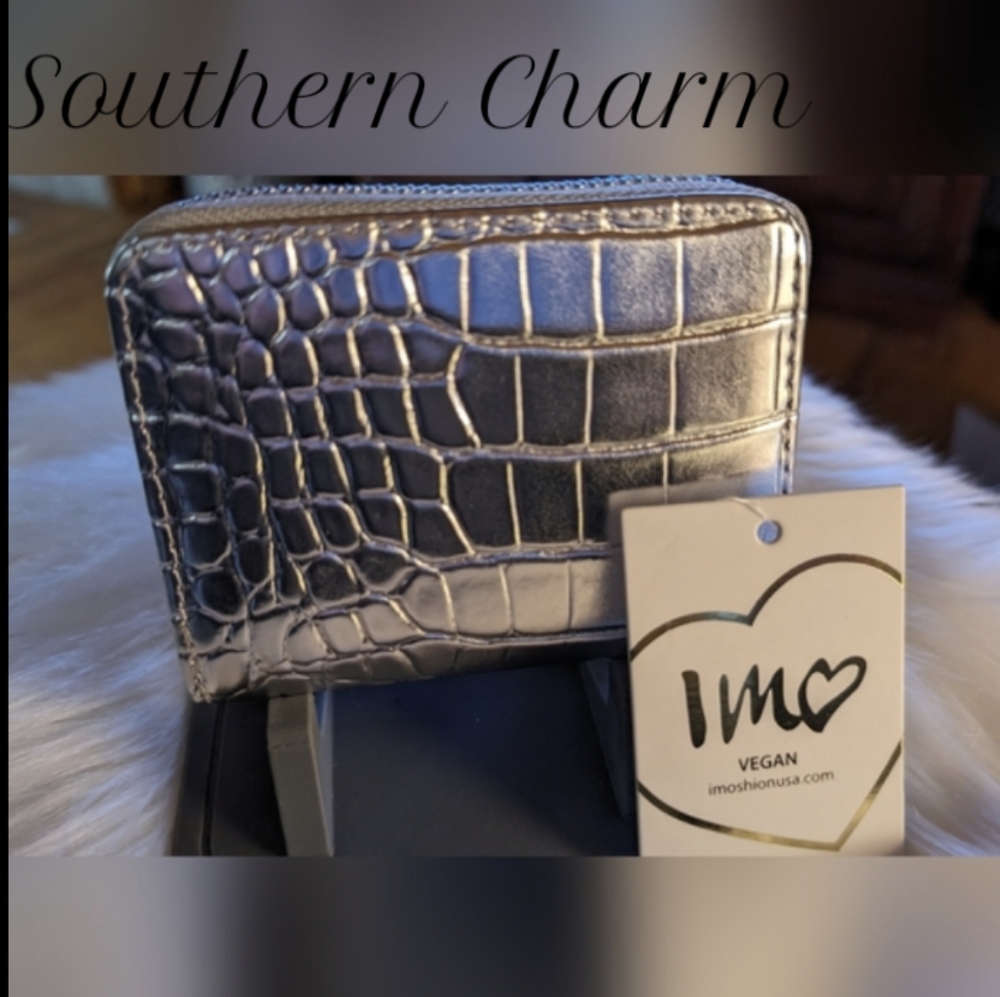 🆕Faux Alligator Skin Wallet